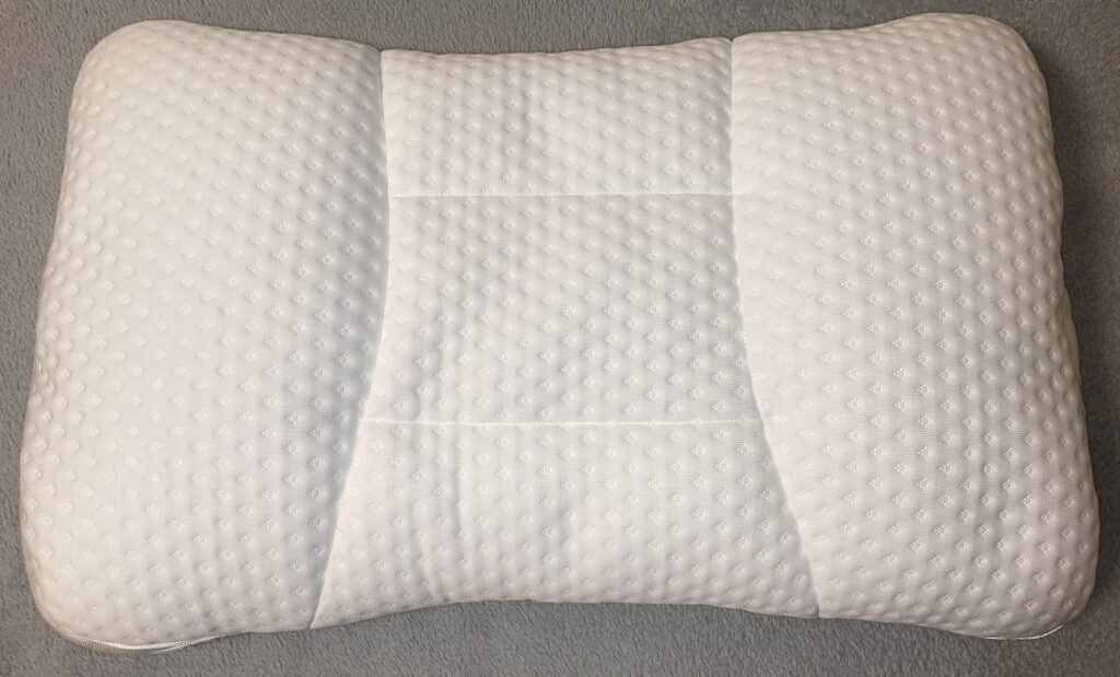 寝具ソムリエが辛口評価 ニトリ高さが10か所調整できる枕を実際に買った感想を口コミレビュー